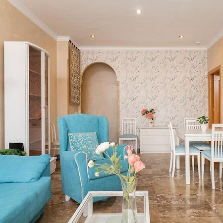 Blonzu Mauricio Apartment Benalmadena Luaran gambar