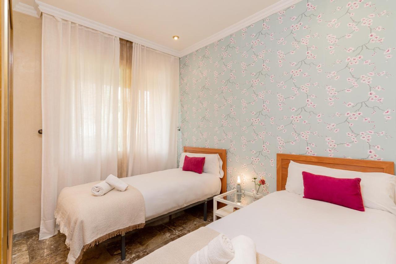 Blonzu Mauricio Apartment Benalmadena Luaran gambar