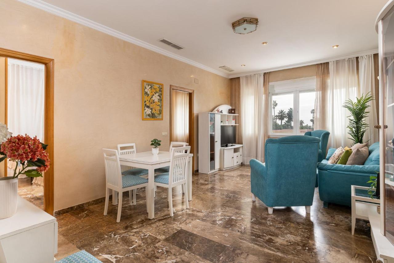 Blonzu Mauricio Apartment Benalmadena Luaran gambar