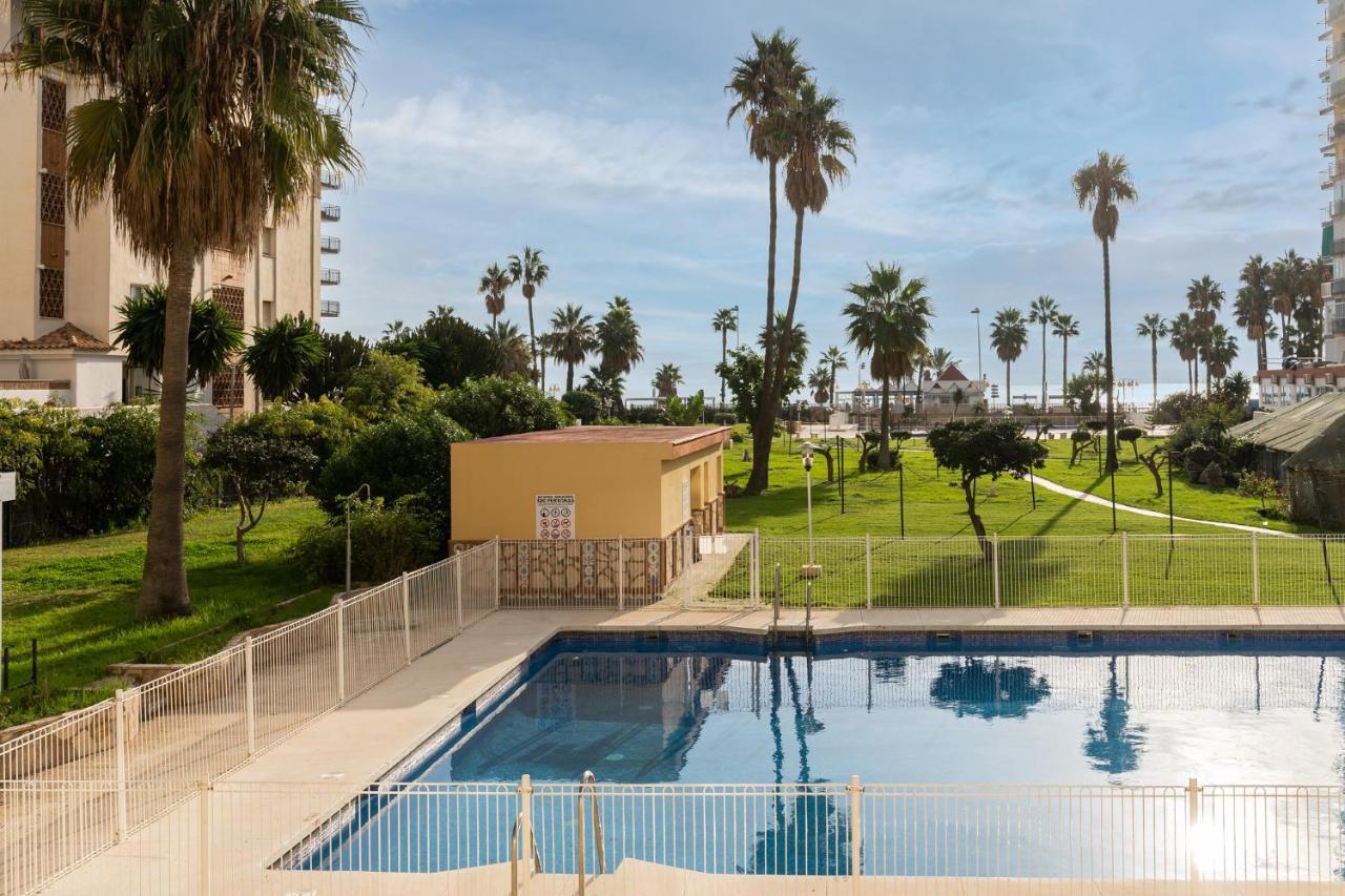 Blonzu Mauricio Apartment Benalmadena Luaran gambar